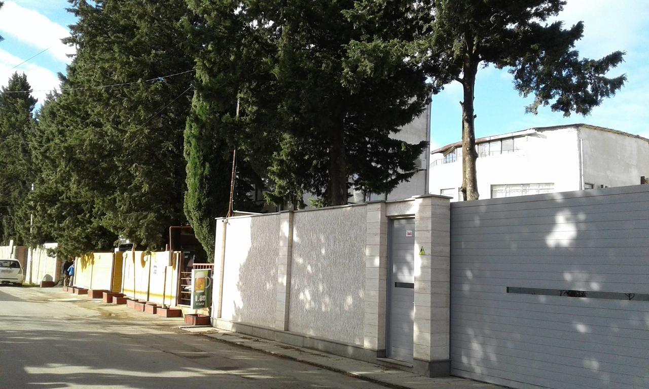 Guesthouse Star Georgia Tbilisi Exterior photo